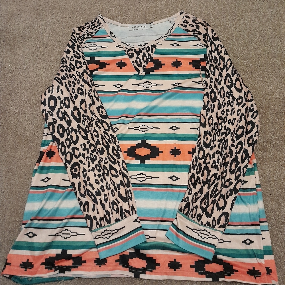 Womens long sleeve shirt size XL